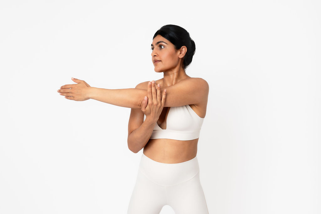 Anjali Scott yoga pilates stretching Geneva